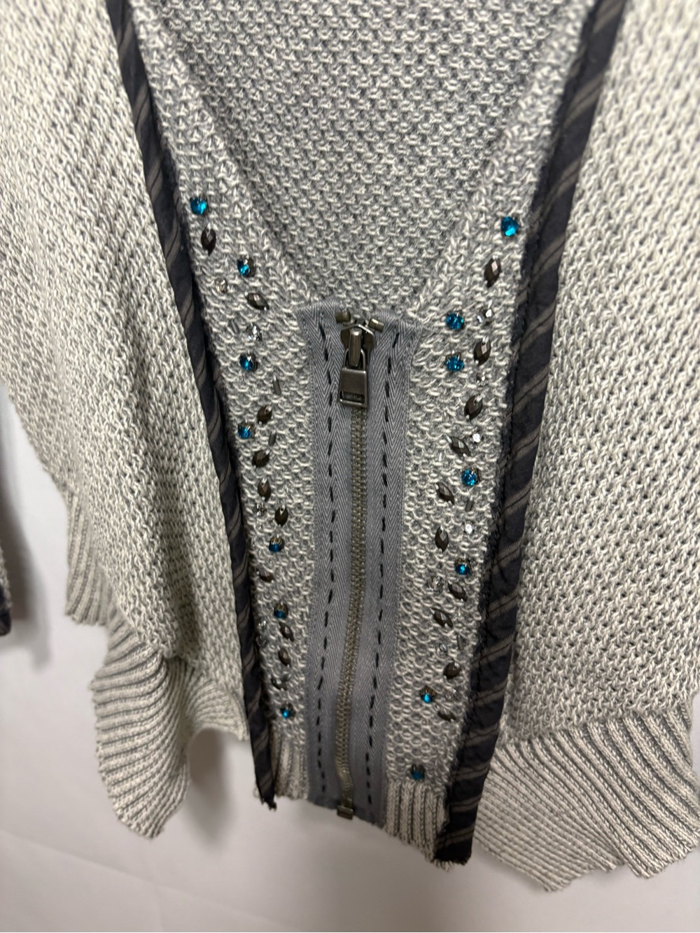 Women’s Free People Beaded Cropped Zip Sweater 3/4 Sleeve Gray  Small